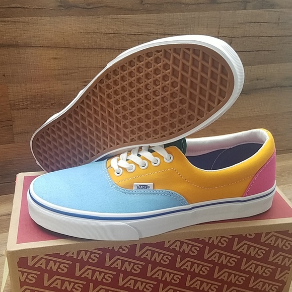 Van's Era BRAND New - Picture 2 of 10